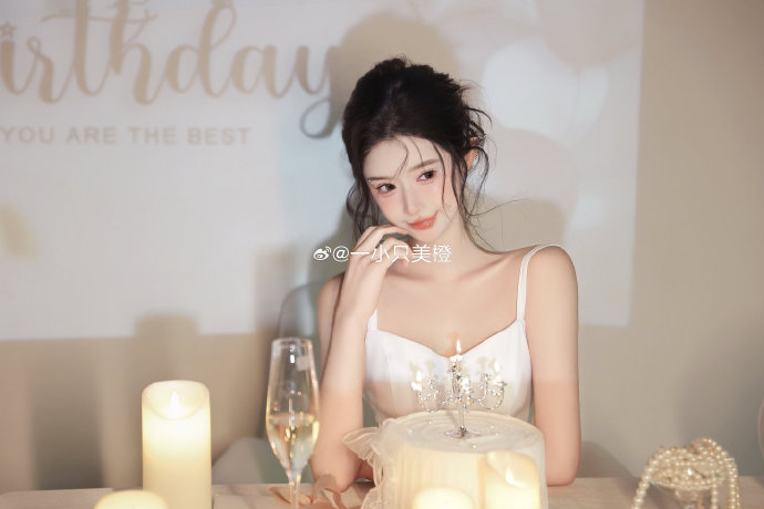 黑暗荣耀 封面