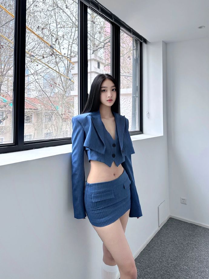 请以你的名字呼唤我 封面